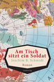 Am Tisch sitzt ein Soldat